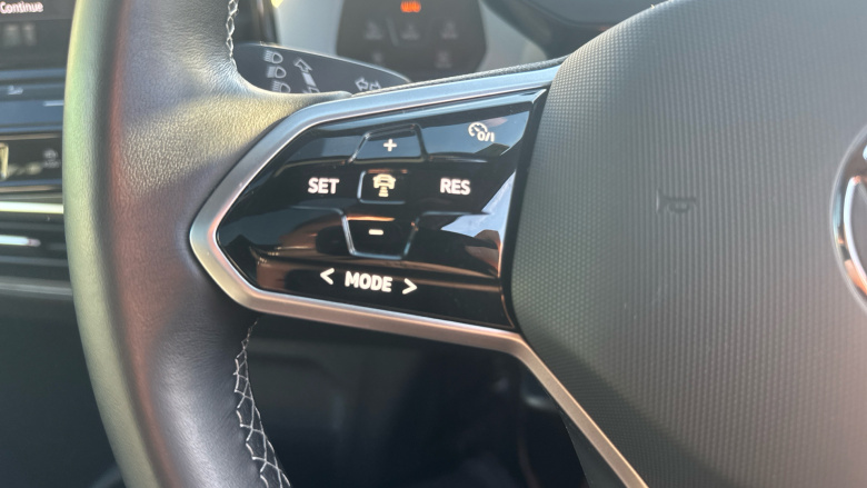 Volkswagen ID.3 150kW Family Pro Performance 58kWh 5dr Auto Electric Hatchback